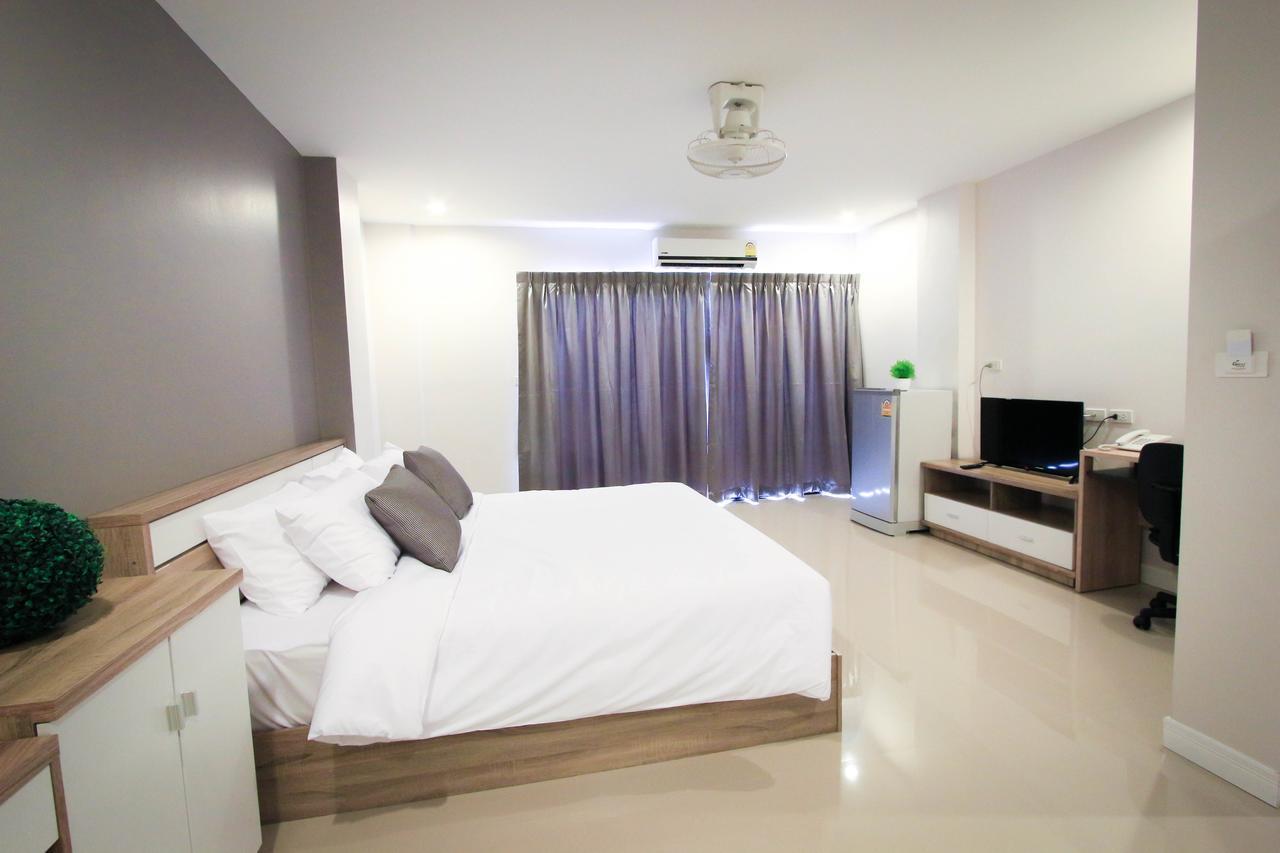 Отель Vipa House Phuket - Sha Extra Plus Экстерьер фото