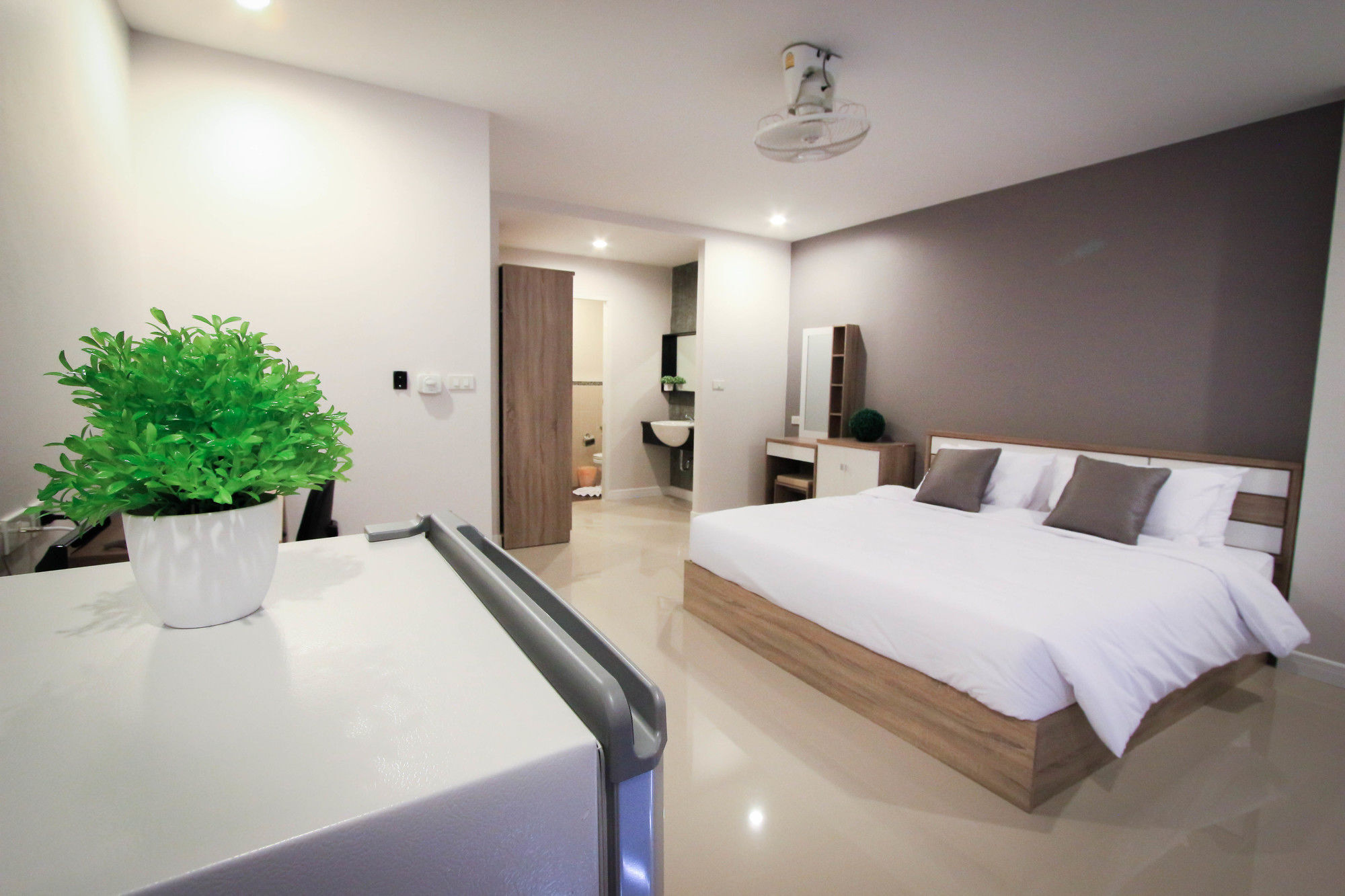 Vipa House Phuket - Sha Extra Plus Экстерьер фото