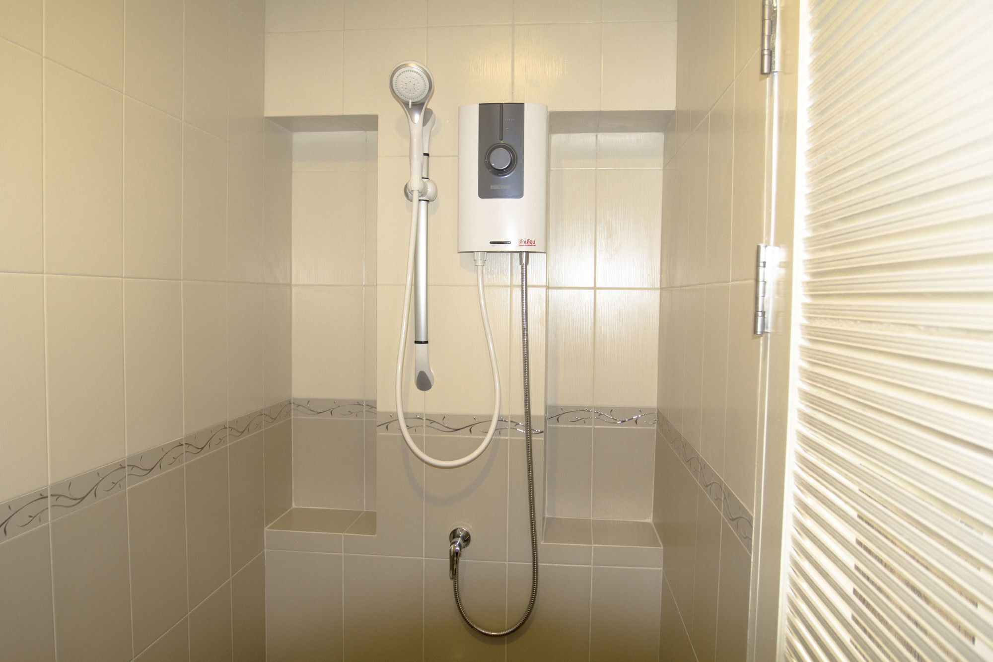 Vipa House Phuket - Sha Extra Plus Экстерьер фото